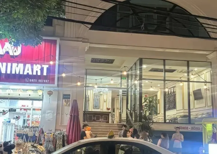 다낭 빨간 그네 마사지 공간 사진 1